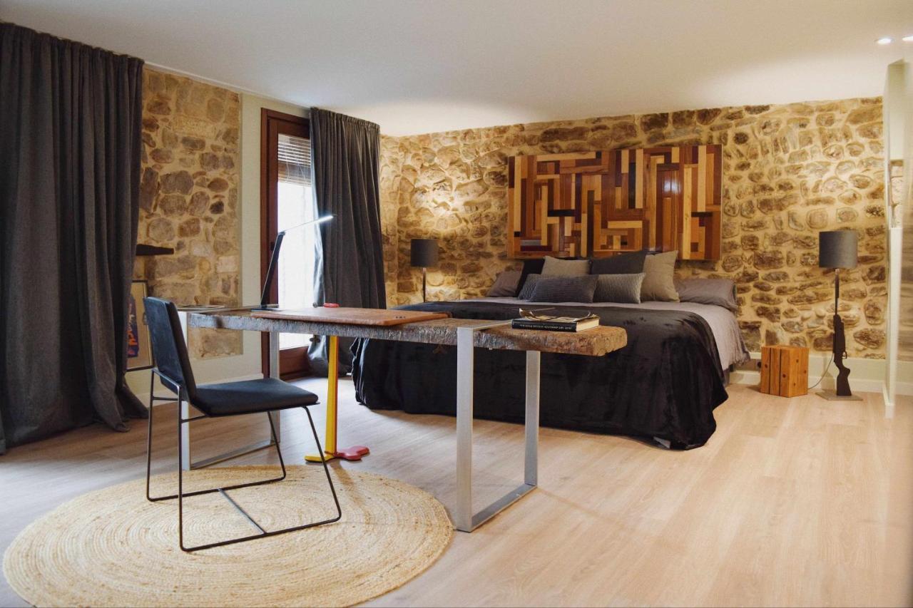 Keldomenech Bed&Art Luxury Apartment For Art Lover Besalú Exteriér fotografie