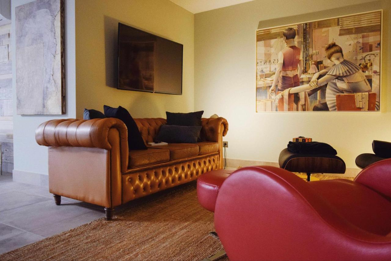 Keldomenech Bed&Art Luxury Apartment For Art Lover Besalú Exteriér fotografie