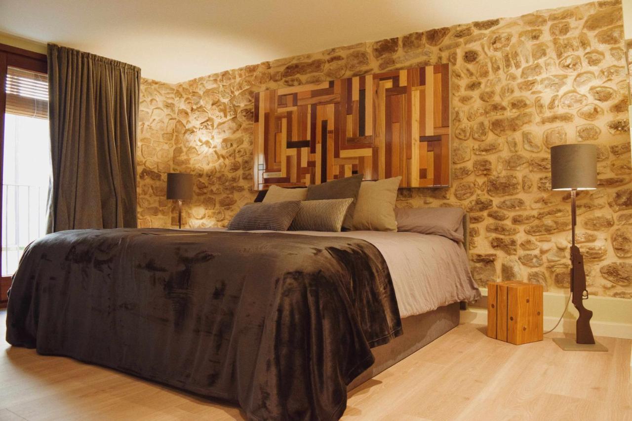 Keldomenech Bed&Art Luxury Apartment For Art Lover Besalú Exteriér fotografie
