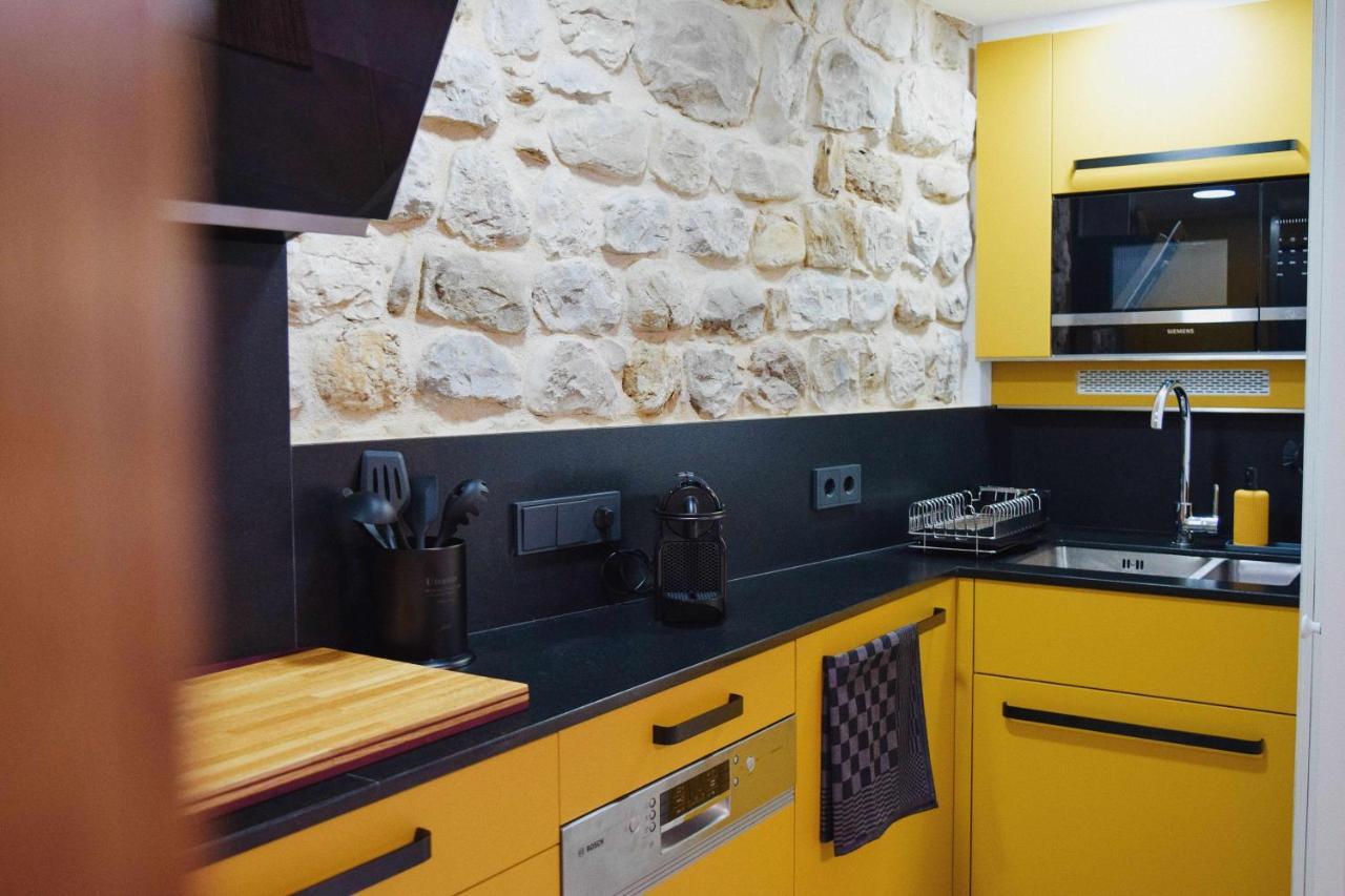 Keldomenech Bed&Art Luxury Apartment For Art Lover Besalú Exteriér fotografie
