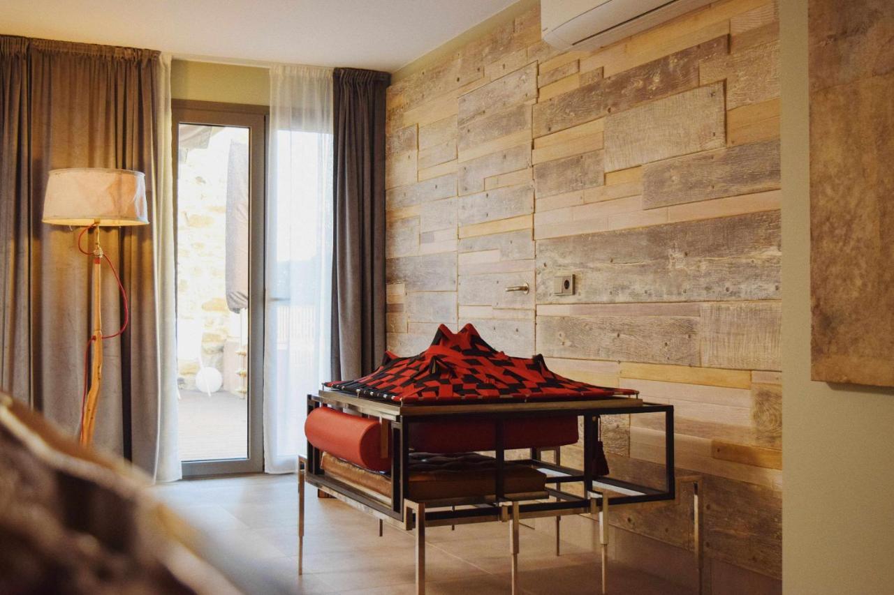 Keldomenech Bed&Art Luxury Apartment For Art Lover Besalú Exteriér fotografie
